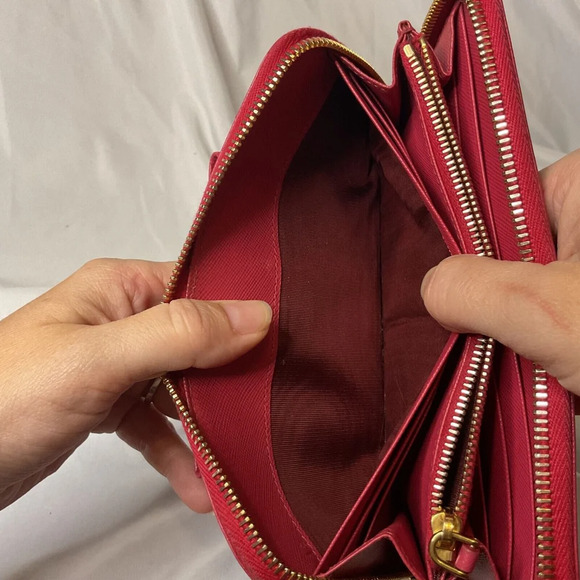 Prada Pink Bow Zippy Long Wallet - Picture 12 of 16